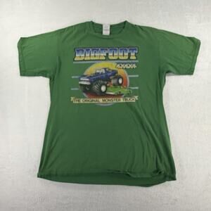 Bigfoot 4x4 The Original Monster Truck Retro Graphic T-Shirt Green Size Large